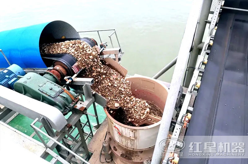 船載機制砂工廠作業實拍